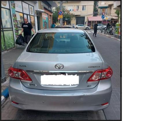 טויוטה קורולה GLI אוט' 1.6 (124 כ''ס) בנזין 2011 למכירה בפתח תקווה