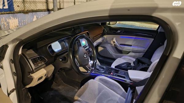 רנו מגאן גראנד קופה Intense אוט' דיזל 1.5 (110 כ"ס) דיזל 2018 למכירה בחריש