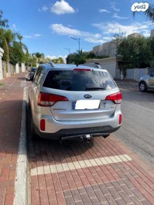 קיה סורנטו EX אוט' 7 מק' 2.4 (192 כ''ס) בנזין 2014 למכירה בתל מונד
