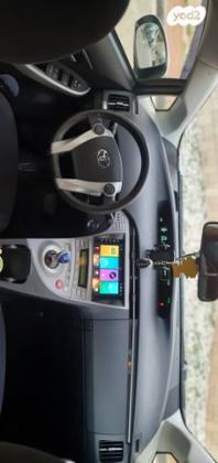 טויוטה פריוס GLI הייבריד אוט' 1.8 (99 כ"ס) בנזין 2013 למכירה בפרדס חנה כרכור