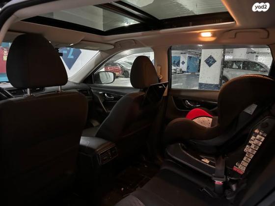 ניסאן אקס טרייל Black Design אוט' 7 מק' 1.3 (156 כ''ס) בנזין 2022 למכירה בחריש