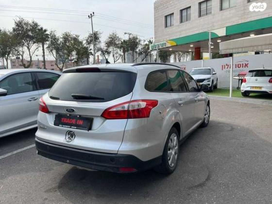 פורד פוקוס Trend סטיישן אוט' 1.6 (125 כ''ס) בנזין 2014 למכירה בבת ים