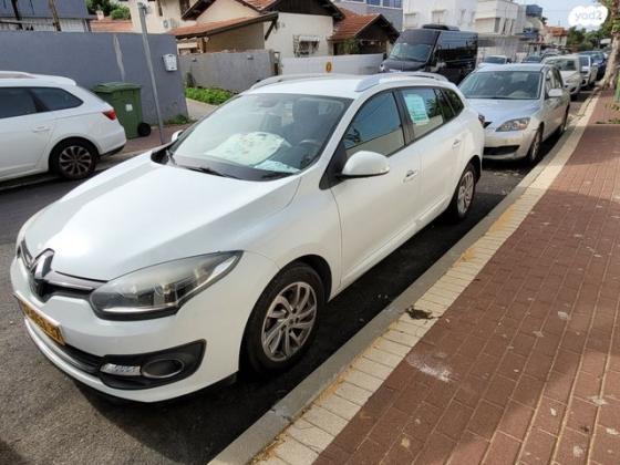 רנו מגאן אסטייט/ גראנד טור Expression אוט' דיזל 1.5 (110 כ''ס) דיזל 2017 למכירה ברחובות