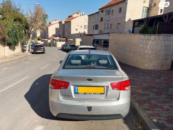 קיה פורטה LX אוט' 1.6 (126 כ"ס) בנזין 2010 למכירה בירושלים
