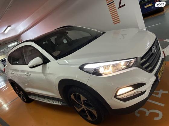 יונדאי טוסון Luxury אוט' בנזין 2.0 (155 כ"ס) בנזין 2018 למכירה בתל אביב יפו