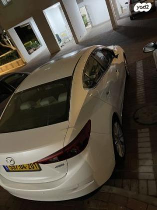 מאזדה i Premium סדאן אוט' 2.0 (165 כ"ס) בנזין 2019 למכירה ברחובות