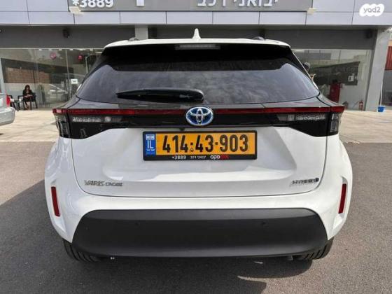 טויוטה יאריס קרוס Style אוט' 1.5 (116 כ''ס) בנזין 2024 למכירה בנתניה