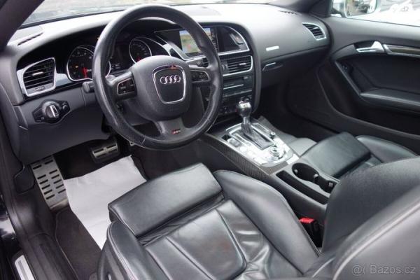 אאודי RS5 4X4 קופה אוט' 4.2 (450 כ''ס) בנזין 2010 למכירה בשוהם