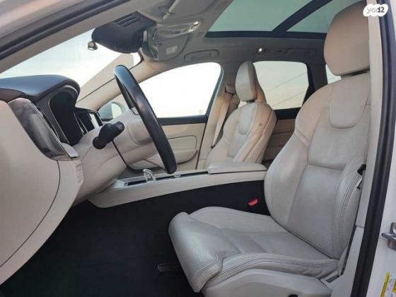 וולוו XC60 4X4 T8 Inscription הייבריד אוט' 2.0 (390 כ''ס) היברידי חשמל / בנזין 2018 למכירה בחיפה