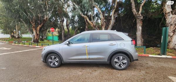 קיה נירו PHEV EX אוט' 1.6 (141 כ''ס) היברידי חשמל / בנזין 2020 למכירה בגבעתיים