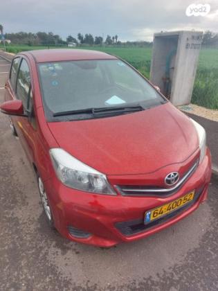 טויוטה יאריס Style אוט' 1.3 (99 כ"ס) בנזין 2014 למכירה בגבעת השלושה