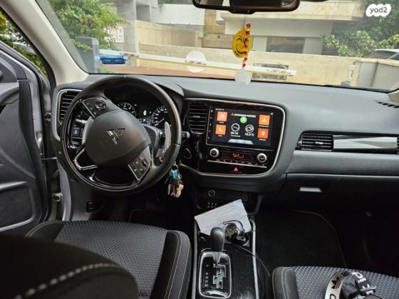 מיצובישי אאוטלנדר Intense אוט' 7 מק' 2.0 (150 כ"ס) בנזין 2021 למכירה ברמת גן