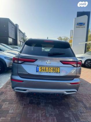 מיצובישי אאוטלנדר Instyle אוט' 7 מק' 2.5 (181 כ"ס) בנזין 2021 למכירה בבאר שבע