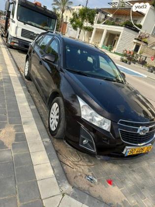שברולט קרוז LT Turbo סטיישן אוט' 1.4 (140 כ''ס) בנזין 2015 למכירה בכפר סבא