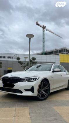 ב.מ.וו סדרה 3 330E Luxury אוט' 2.0 (184 כ''ס) היברידי חשמל / בנזין 2022 למכירה בחולון