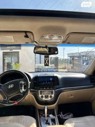 יונדאי סנטה פה 4X4 Luxury אוט' בנזין 7 מק' 2.3 (174 כ''ס) בנזין 2010 ל