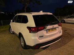 מיצובישי אאוטלנדר Intense אוט' 5 מק' 2.0 (150 כ"ס) בנזין 2017 למכיר