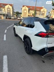 טויוטה RAV4 הייבריד E-motion Sky הייבריד אוט' 2.5 (178 כ''ס) בנזין 202