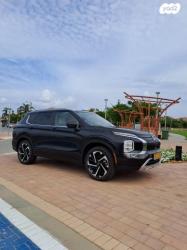 מיצובישי אאוטלנדר Instyle אוט' 7 מק' 2.5 (181 כ"ס) בנזין 2022 למכיר