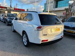 מיצובישי אאוטלנדר 4X4 Elite אוט' 7 מק' 2.0 (150 כ''ס) [2012-2015] בנזין 