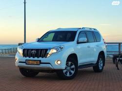 טויוטה לנד קרוזר ארוך 4X4 Luxury 5 אוט' דיזל 5 מק' 2.8 (177 כ"ס) דיז