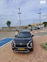 מיצובישי אאוטלנדר Instyle אוט' 7 מק' 2.5 (181 כ"ס) בנזין 2022 למכיר