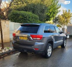 ג'יפ / Jeep גרנד צ'ירוקי 4X4 Laredo אוט' 3.6 (282 כ''ס) בנזין 2012 למכיר