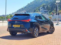 לקסוס UX UX250H F-Sport הייבריד אוט' 2.0 (152 כ''ס) בנזין 2022 למכירה ב