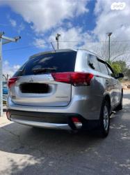 מיצובישי אאוטלנדר Instyle אוט' 7 מק' 2.0 (150 כ"ס) בנזין 2016 למכיר