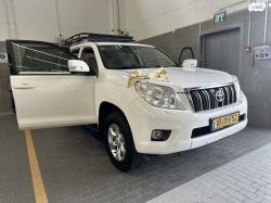 טויוטה לנד קרוזר ארוך 4X4 Select AC אוט' דיזל 7 מק' 3.0 (190 כ''ס) די