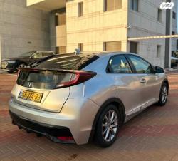 הונדה סיוויק האצ'בק החדשה Comfort אוט' 1.8 (142 כ''ס) בנזין 2015 למ