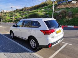מיצובישי אאוטלנדר Instyle אוט' 7 מק' 2.0 (150 כ"ס) בנזין 2016 למכיר