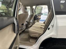 טויוטה לנד קרוזר ארוך 4X4 Select AC אוט' דיזל 7 מק' 3.0 (190 כ''ס) די