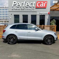 אאודי Q5 4X4 Luxury אוט' 2.0 (225 כ"ס) בנזין 2013 למכירה בפתח תקווה