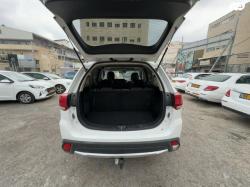 מיצובישי אאוטלנדר 4X4 Supreme אוט' 7 מק' 2.0 (150 כ"ס) בנזין 2016 למכ