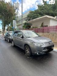 מיצובישי אאוטלנדר Instyle אוט' 7 מק' 2.0 (150 כ"ס) בנזין 2014 למכיר