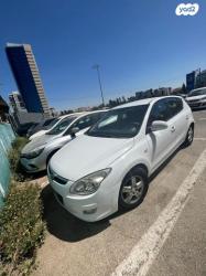 יונדאי i30 Premium אוט' 2.0 (143 כ''ס) בנזין 2008 למכירה ברמת השרון