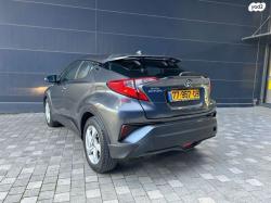 טויוטה C-HR City הייבריד אוט' 1.8 (98 כ"ס) בנזין 2017 למכירה בחיפה