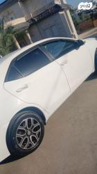 טויוטה קורולה Sun אוט' 1.6 (132 כ"ס) בנזין 2013 למכירה בעוזייר