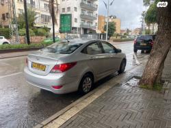 יונדאי i25 Inspire אוט' 1.4 (100 כ''ס) בנזין 2015 למכירה בחולון