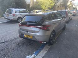 יונדאי i20 Prestige אוט' 1.0 (100 כ''ס) בנזין 2022 למכירה בחיפה
