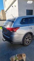 מיצובישי אאוטלנדר 4X4 Limited אוט' 7 דיזל מק' 2.3 (150 כ"ס) דיזל 2017