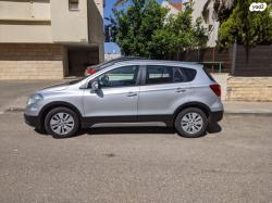 סוזוקי SX4 קרוסאובר GLX אוט' 1.6 (118 כ''ס) בנזין 2013 למכירה בחיפ