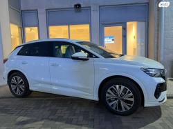 אאודי E-tron Q4 Teck Pack אוט' חשמלי (204 כ''ס) חשמלי 2023 למכירה בבני