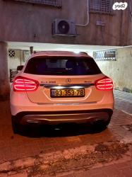 מרצדס GLA 4X4 GLA250 4MATIC AMG אוט' 2.0 (211 כ''ס) בנזין 2015 למכירה בתל א