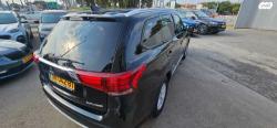 מיצובישי אאוטלנדר Intense אוט' 7 מק' 2.0 (150 כ"ס) בנזין 2017 למכיר