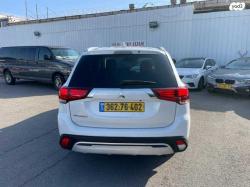 מיצובישי אאוטלנדר Intense אוט' 5 מק' 2.0 (150 כ"ס) בנזין 2021 למכיר