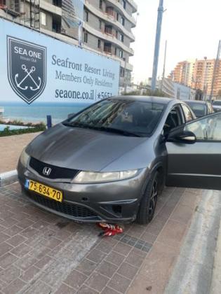 הונדה סיוויק האצ'בק החדשה Comfort אוט' 1.8 (140 כ''ס) בנזין 2011 למכירה במודיעין מכבים רעות