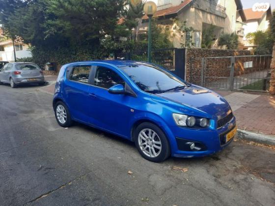 שברולט סוניק LT הצ'בק אוט' 1.6 (116 כ''ס) בנזין 2012 למכירה בכפר סבא
