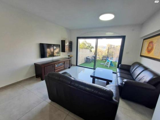 חוט השני 30 (מגדים)